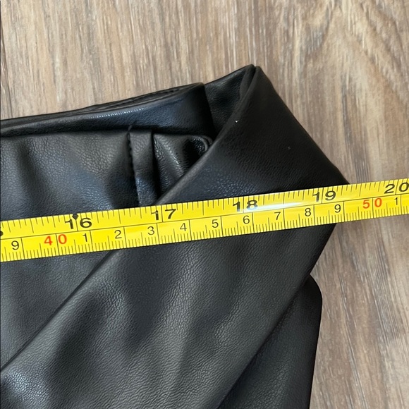 Black Faux Leather Wrap Skirt - Picture 4 of 6